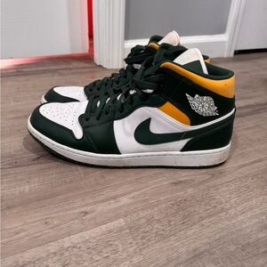 Nike Air Jordan Sneakers in Green, White, and Yellow